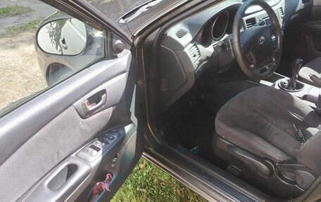 KIA Magentis II рестайлинг, 2010 год, 650 000 рублей, 9 фотография