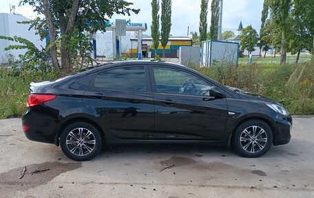 Hyundai Solaris II рестайлинг, 2014 год, 790 000 рублей, 5 фотография