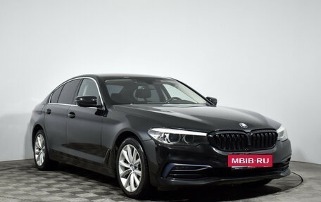 BMW 5 серия, 2019 год, 2 345 000 рублей, 3 фотография