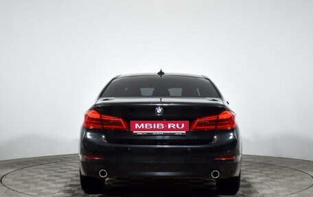 BMW 5 серия, 2019 год, 2 345 000 рублей, 6 фотография