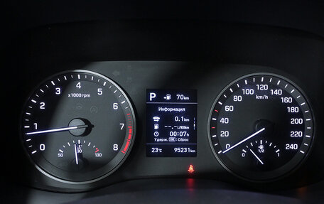 Hyundai Tucson III, 2018 год, 2 190 000 рублей, 11 фотография