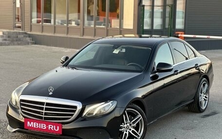 Mercedes-Benz E-Класс, 2016 год, 2 780 000 рублей, 2 фотография