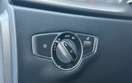 Mercedes-Benz E-Класс, 2016 год, 2 780 000 рублей, 21 фотография