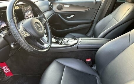 Mercedes-Benz E-Класс, 2016 год, 2 780 000 рублей, 19 фотография