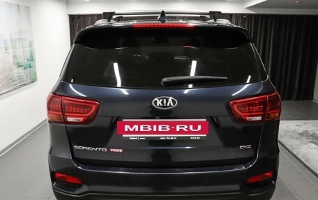 KIA Sorento III Prime рестайлинг, 2018 год, 2 800 000 рублей, 5 фотография