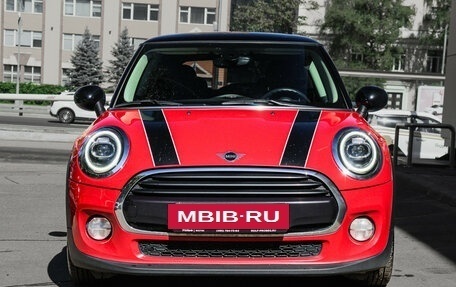 MINI Hatch, 2019 год, 1 750 000 рублей, 2 фотография