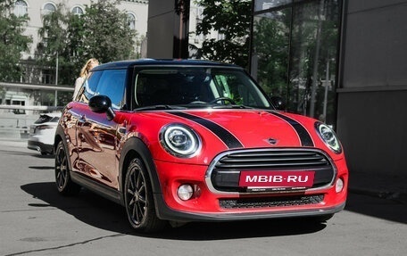 MINI Hatch, 2019 год, 1 750 000 рублей, 3 фотография