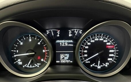 Toyota Land Cruiser 200, 2014 год, 3 750 000 рублей, 15 фотография