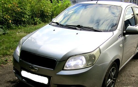 Chevrolet Aveo III, 2010 год, 295 000 рублей, 1 фотография