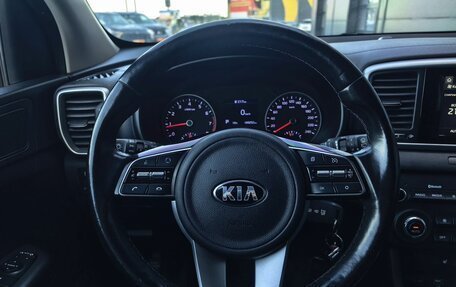 KIA Sportage IV рестайлинг, 2018 год, 2 199 000 рублей, 7 фотография