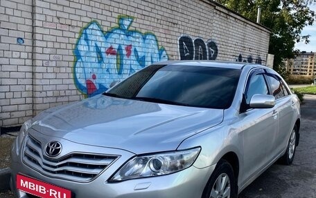 Toyota Camry, 2008 год, 990 000 рублей, 10 фотография