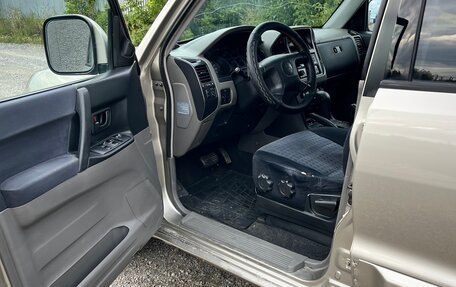 Mitsubishi Pajero III рестайлинг, 2003 год, 500 000 рублей, 12 фотография