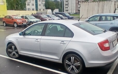 Skoda Rapid I, 2014 год, 850 000 рублей, 4 фотография