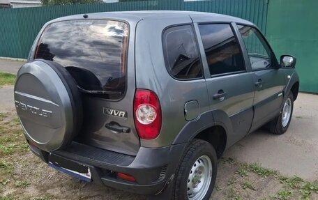 Chevrolet Niva I рестайлинг, 2014 год, 500 000 рублей, 3 фотография