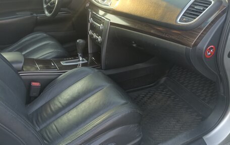 Nissan Teana, 2011 год, 900 000 рублей, 12 фотография
