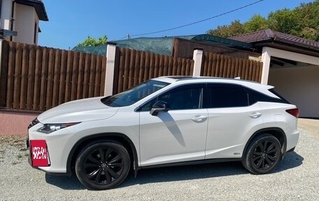 Lexus RX IV рестайлинг, 2018 год, 4 100 000 рублей, 2 фотография