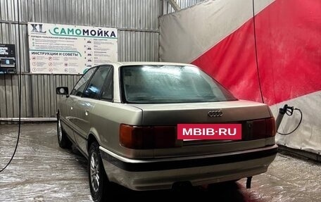 Audi 80, 1988 год, 99 000 рублей, 3 фотография