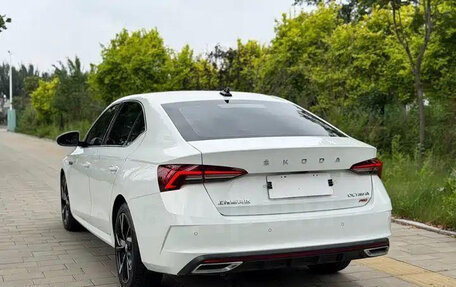 Skoda Octavia IV, 2023 год, 2 270 000 рублей, 5 фотография