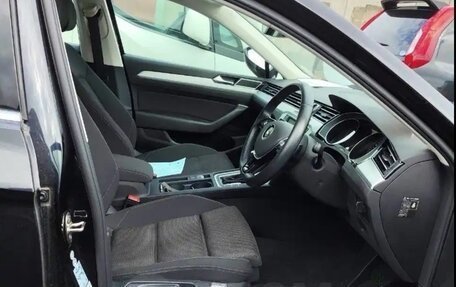 Volkswagen Passat B8 рестайлинг, 2015 год, 1 900 000 рублей, 37 фотография