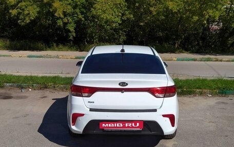 KIA Rio IV, 2017 год, 1 350 000 рублей, 2 фотография