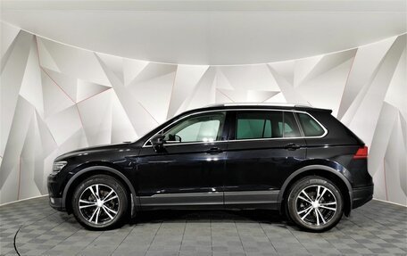 Volkswagen Tiguan II, 2018 год, 1 775 000 рублей, 5 фотография