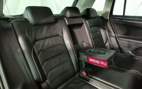 Volkswagen Tiguan II, 2018 год, 1 775 000 рублей, 16 фотография