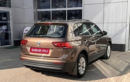 Volkswagen Tiguan II, 2019 год, 2 290 000 рублей, 7 фотография