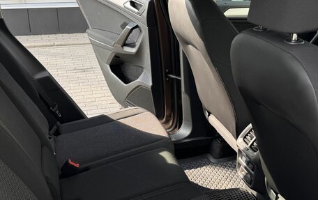 Volkswagen Tiguan II, 2019 год, 2 290 000 рублей, 19 фотография