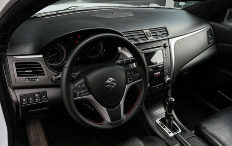 Suzuki Kizashi, 2011 год, 1 050 000 рублей, 13 фотография