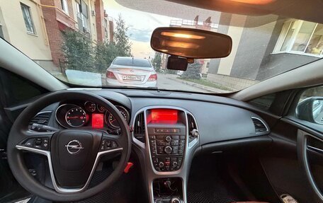 Opel Astra J, 2014 год, 1 000 000 рублей, 2 фотография