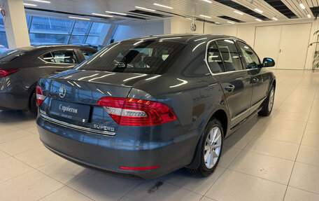 Skoda Superb III рестайлинг, 2013 год, 1 175 000 рублей, 3 фотография