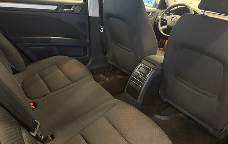 Skoda Superb III рестайлинг, 2013 год, 1 175 000 рублей, 10 фотография