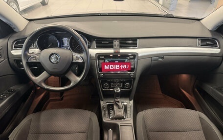 Skoda Superb III рестайлинг, 2013 год, 1 175 000 рублей, 11 фотография