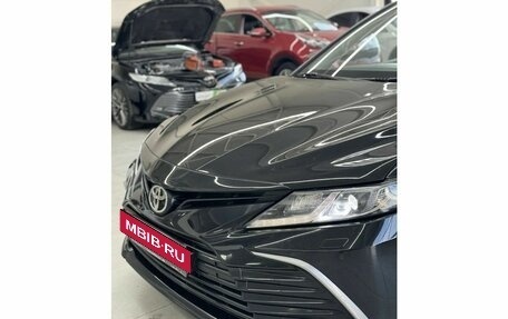Toyota Camry, 2021 год, 2 999 000 рублей, 10 фотография