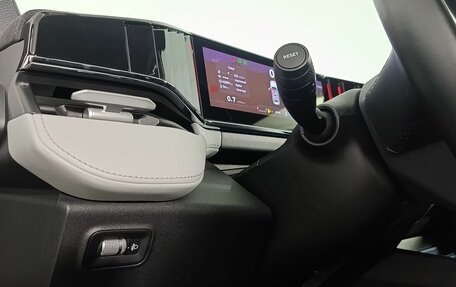Geely Atlas, 2024 год, 2 970 000 рублей, 9 фотография
