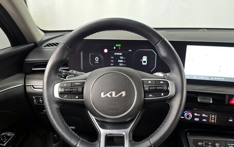 KIA K5, 2023 год, 2 200 040 рублей, 23 фотография