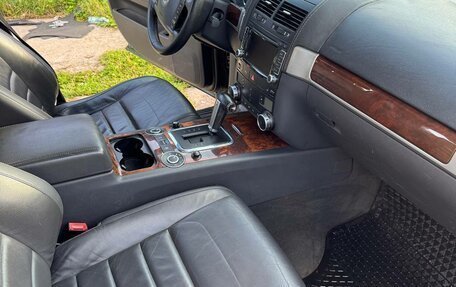 Volkswagen Touareg III, 2007 год, 800 000 рублей, 10 фотография