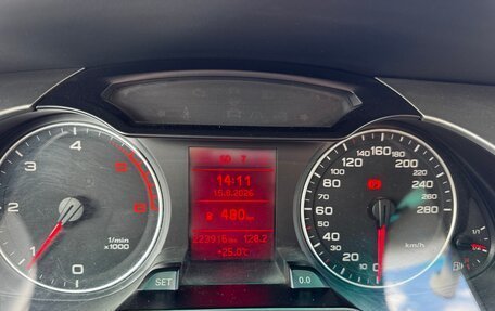 Audi A4, 2008 год, 1 300 000 рублей, 14 фотография