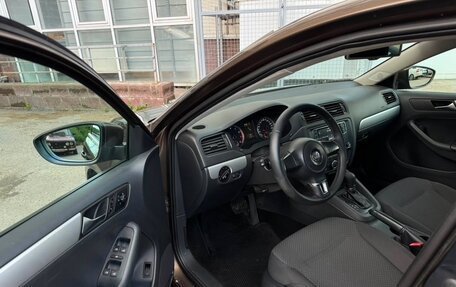 Volkswagen Jetta VI, 2012 год, 790 000 рублей, 15 фотография
