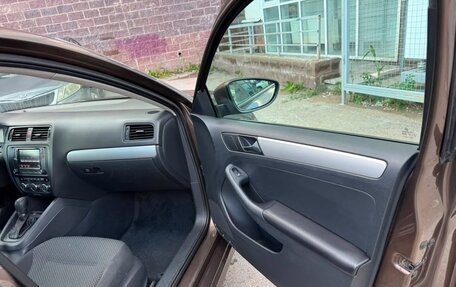 Volkswagen Jetta VI, 2012 год, 790 000 рублей, 16 фотография