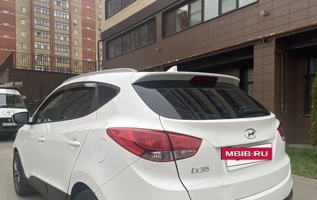 Hyundai ix35 I рестайлинг, 2014 год, 999 999 рублей, 5 фотография