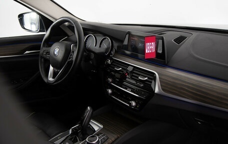 BMW 5 серия, 2017 год, 2 749 000 рублей, 13 фотография