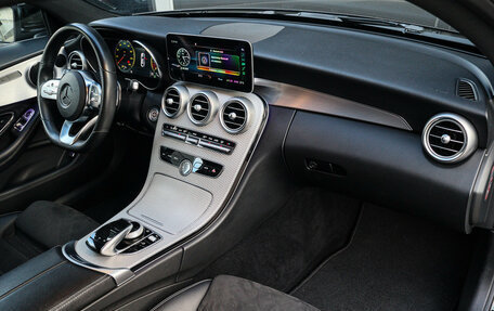 Mercedes-Benz C-Класс, 2018 год, 3 333 000 рублей, 6 фотография