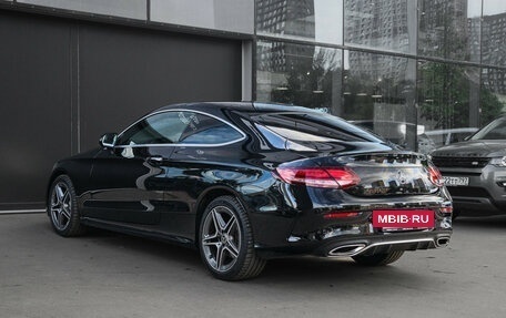 Mercedes-Benz C-Класс, 2018 год, 3 333 000 рублей, 3 фотография
