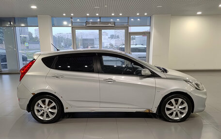 Hyundai Solaris II рестайлинг, 2012 год, 664 000 рублей, 4 фотография