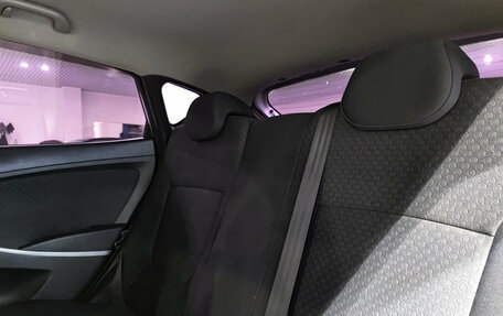 Hyundai Solaris II рестайлинг, 2012 год, 664 000 рублей, 12 фотография