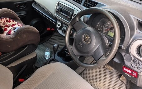 Toyota Vitz, 2011 год, 570 000 рублей, 9 фотография