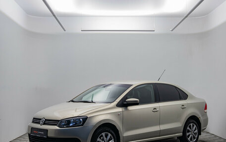Volkswagen Polo VI (EU Market), 2013 год, 829 000 рублей, 1 фотография