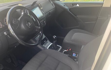 Volkswagen Tiguan I, 2012 год, 850 000 рублей, 7 фотография