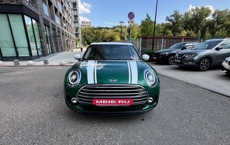 MINI Clubman, 2021 год, 3 490 000 рублей, 2 фотография